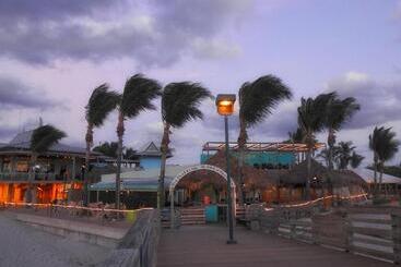 호텔 Casey Key Resorts Beachfront