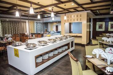 Hotel Abigail Goradia S