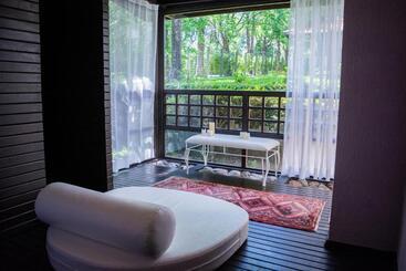 Kurotel Centro Contemporâneo De Saúde E Bem Estar