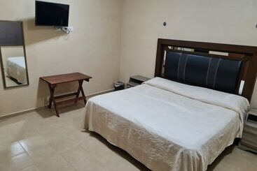 Hotel La Piramide Izamal