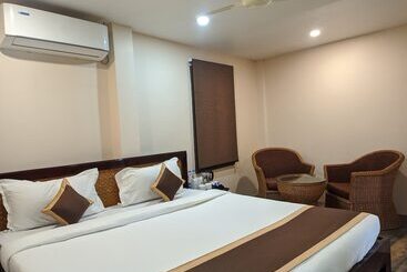 בית מלון כפרי Relax   Nagaon