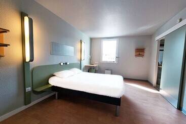 Otel Ibis Budget Caen Porte De Bretagne