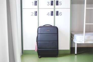 Sant Jordi Hostels Rock Palace