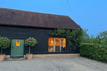 فندق ريفى The Hen House