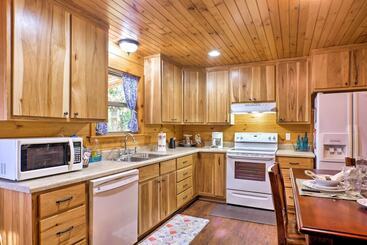 קוטג'' 14 Mi To Little River Canyon: Scenic Alabama Cabin