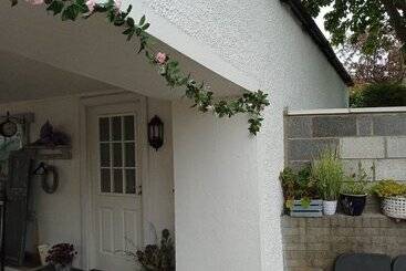 Rezidans 2 Bedrooms/sleeps 4/free Wifi/parking/outdoor Area