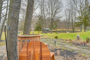 별장 Custom Built Clarklake Cabin: Sauna & Cold Plunge!