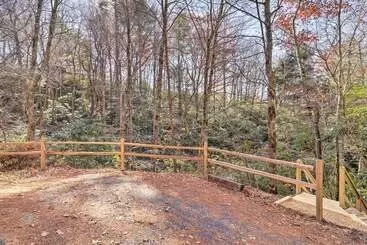 Mökkimajoitus Golf & Resort Amenities: Newland Mountain Cabin