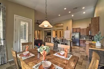 کلبه Spacious Surprise Home: 6 Mi To Wildlife World Zoo