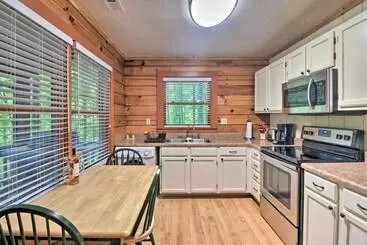 コテージ 18 Mi To Smoky Mtn Natl Park: Clyde Cabin