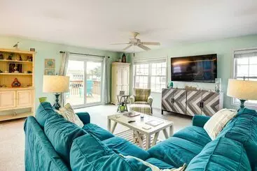 Landhus Bowers Beach Vacation Rental: 2 Blocks Away!
