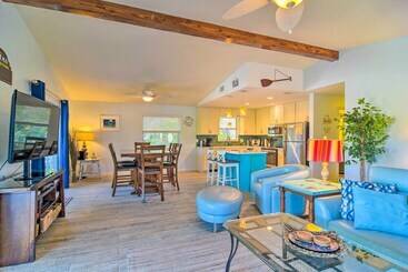 Сельский дом Anna Maria Island Home W/ Pool, Walk To Beach!