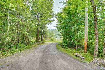 بيت ريفى Lakefront Otis Home W/ Stunning Views & Boats!