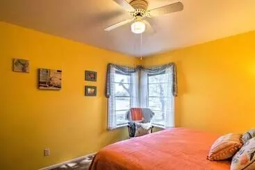 Mökkimajoitus Tow Retreat On Lake Buchanan W/ Dock & Kayaks!