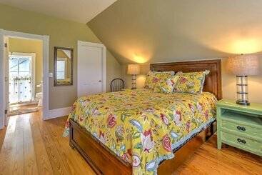 קוטג'' Historic Manteo House On Roanoke Sound W/ Dock!