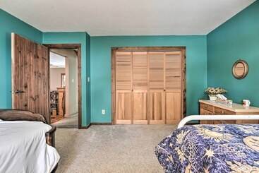 Сельский дом Primitive Goshen Pine Lodge With Fireplace!