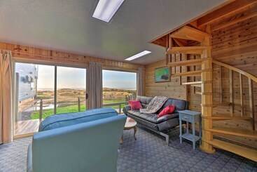 Sanderling Sea Cottages, Unit 3 W/ Private Balcony