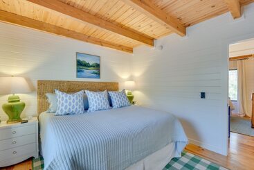 קוטג'' Beautiful Lake Keowee Home W/ Boat Dock & Fire Pit