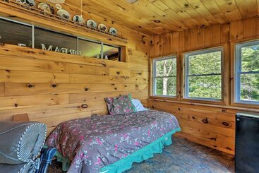 Сельский дом Beach Lake Cabin On Delaware River W/sunroom!