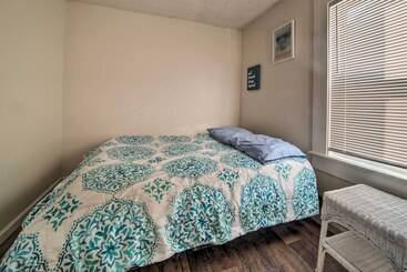 Charming Cottage W/ Yard < 1 Mi To Lake Erie!