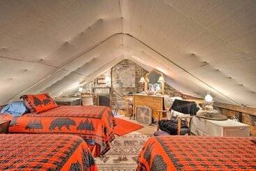 Adirondack Mountains Cottage Near Gore Mountain!