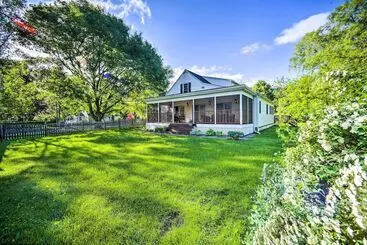 コテージ Peaceful Family Home W/ Fire Pit & Large Yard