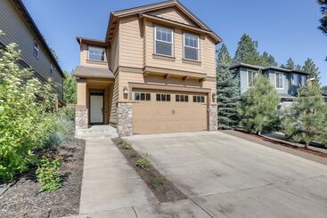 Landhus Family Friendly Bend Home: 1 Mi To Downtown!