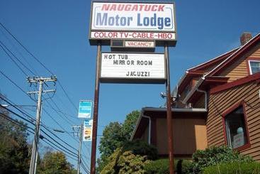 فندق على الطريق Naugatuck Motor Lodge