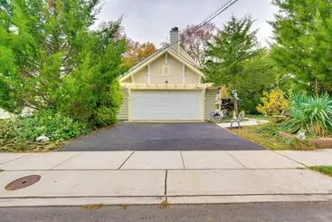 Mökkimajoitus Charming Bay Head Retreat   Half Mi To Beach!