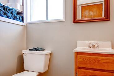 بيت ريفى Charming Tropic Home By A Farm: Near Bryce Canyon!