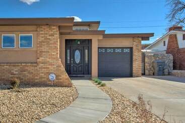 کلبه Modern El Paso Home W/ Backyard & Fire Pit!