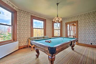 קוטג'' Pet Friendly Moriah Homestead W/ Fire Pit!