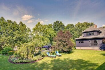 Quinta ou Casa Rural Upscale Arts + Crafts Bungalow W/ Yard, Pool!