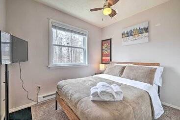 Сельский дом < 2 Mi To Dresser Lake: Home W/ Pool Access!