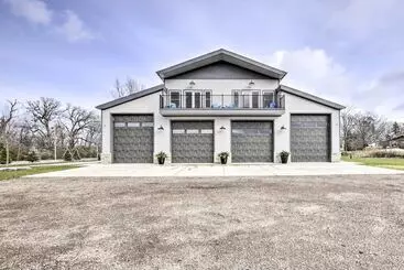 コテージ Spacious Recently Built Home < 1 Mi To Lake!