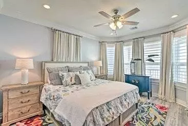 コテージ Beachfront Freeport Retreat: 16 Mi To Downtown!