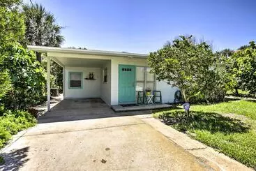 コテージ New Smyrna Beach Abode W/ Fire Pit, Walk To Beach!