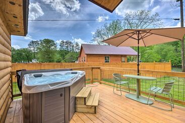 بيت ريفى Cozy Cabin On Tuckasegee River   Near Bryson City