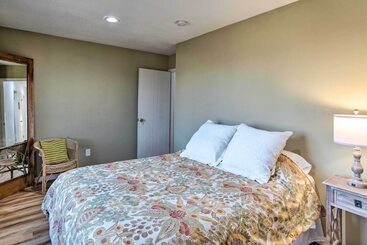 Dom wiejski Mesa View House  W/ Hot Tub: Walk To Winery!