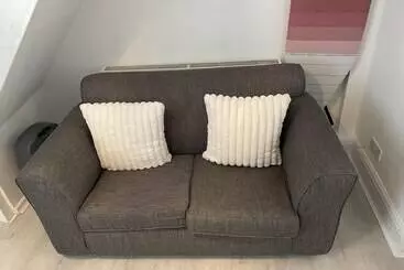 اقامتگاه Charming 2 Bed House In Wavertree Liverpool