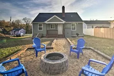 コテージ Cozy Home W/ Grill: 1 Block To Longwood Univ!