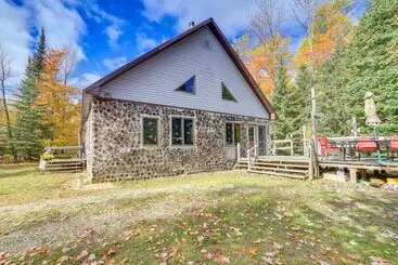 Paradise Cottage: Trail Access Nearby
