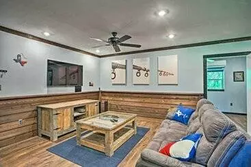 コテージ Charming Quitman Cabin < 2 Miles To Lake Fork