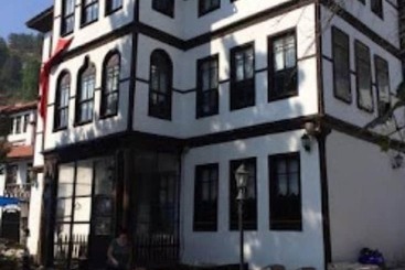 Hotell Keyvanlar Konağı