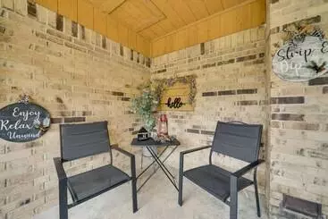 Mökkimajoitus Updated Family Home, 20 Mi To Broken Bow Lake!