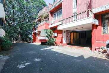 Hotel Fabexpress Roshan Villa