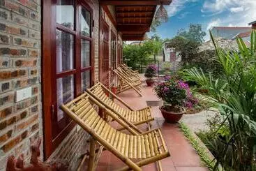 هتل Tam Coc Cuong Hieu Homestay
