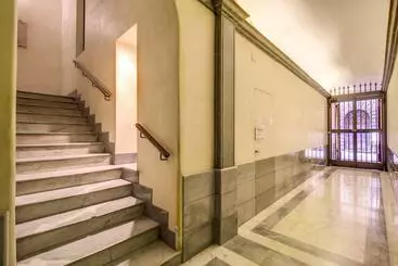 تختخواب و صبحانه Pantheonview  Luxury Suites