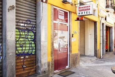 هتل Downtown Santana
