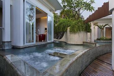 Hotel Taman Mesari Luxury Villasseminyak